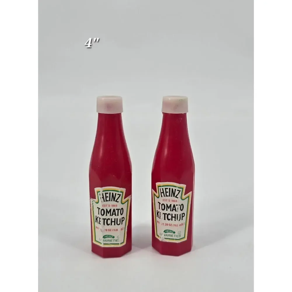Vintage Heinz Salt & Pepper Shakers Tomato Ketchup Bottles Plastic Retro Kitchen